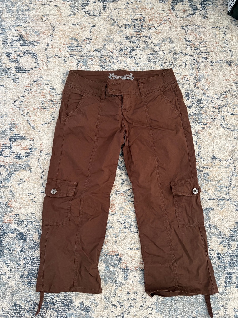 Vintage Low Rise Garage Chestnut Brown Cargo Capris